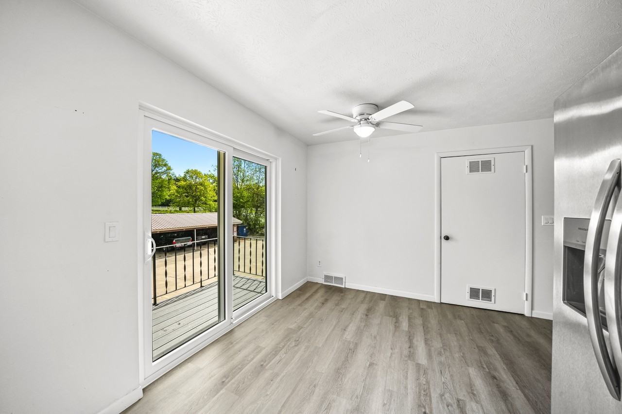 4707 Fishcreek Rd #4 - Photo 2 of 41