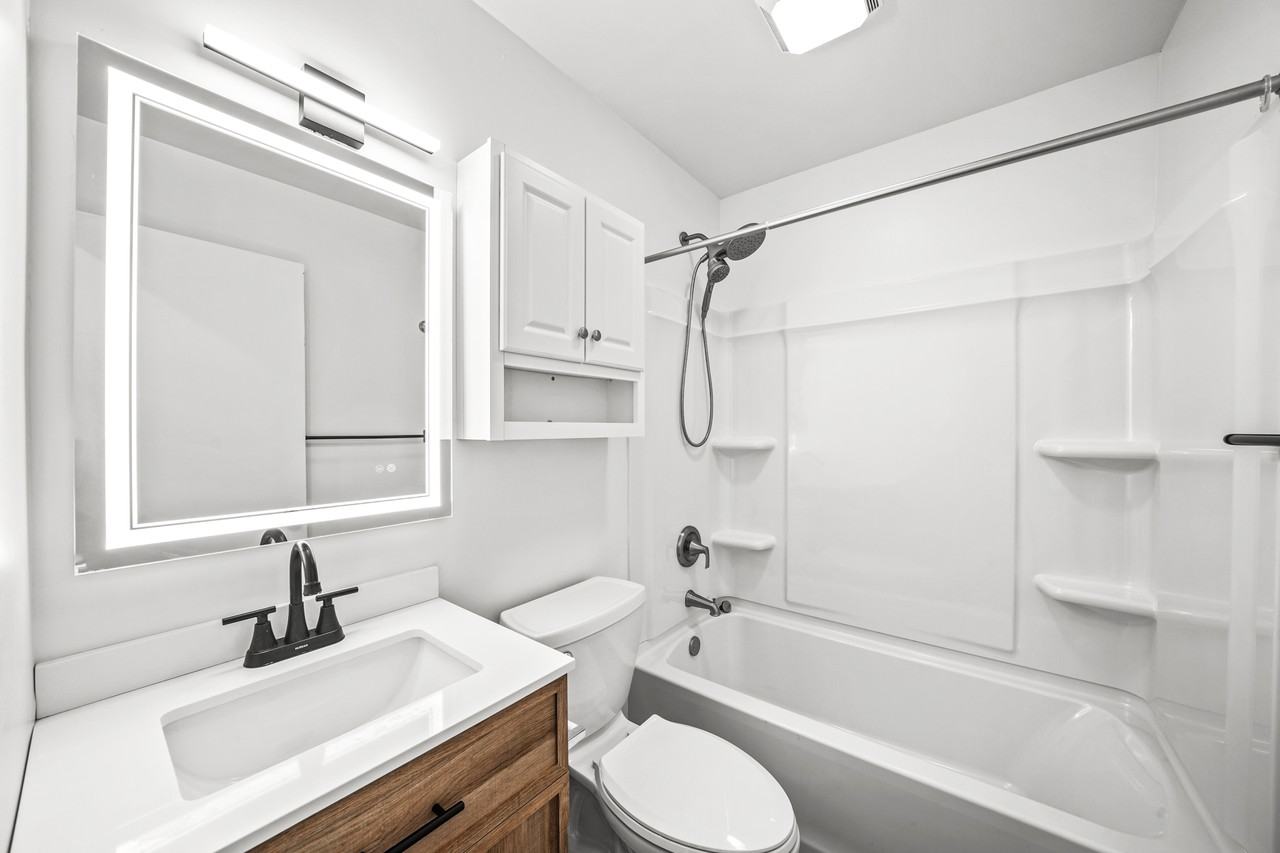 4707 Fishcreek Rd #4 - Photo 7 of 41