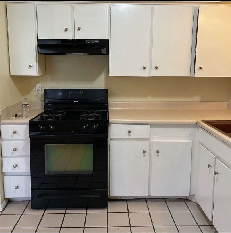 7326 Harold Walker Dr - Photo 2 of 17