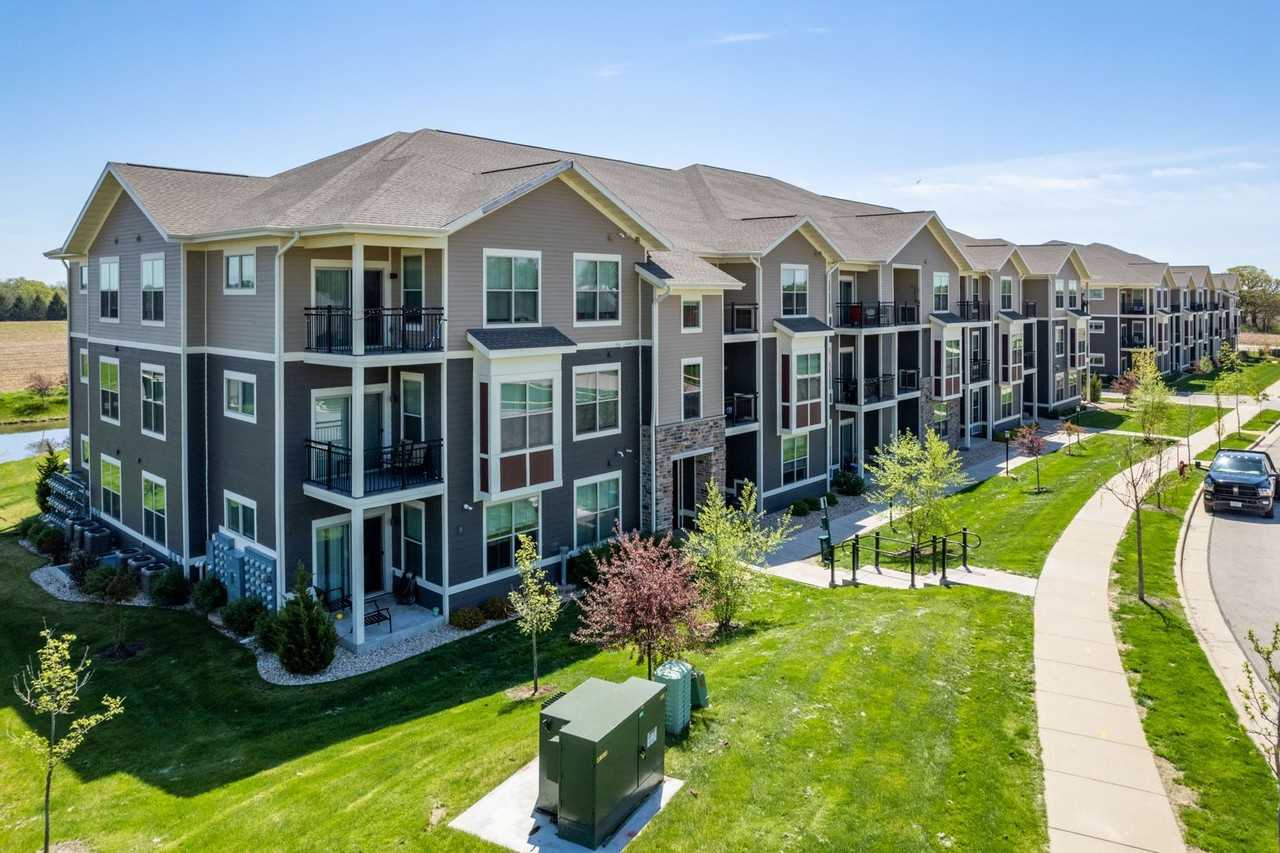 Nordic Ridge A - Photo 2 of 17