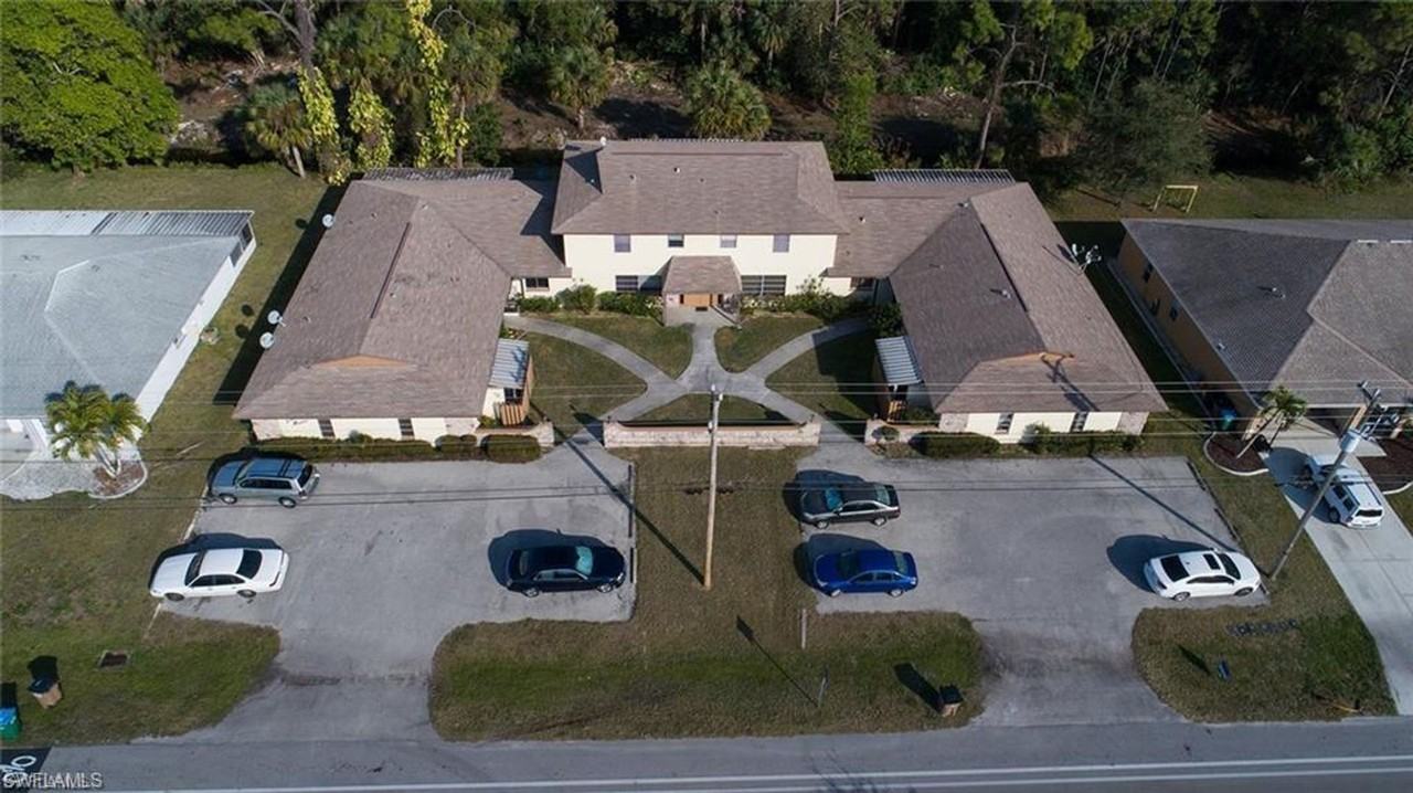 1001 Se 24th Ave #A - Photo 2 of 17