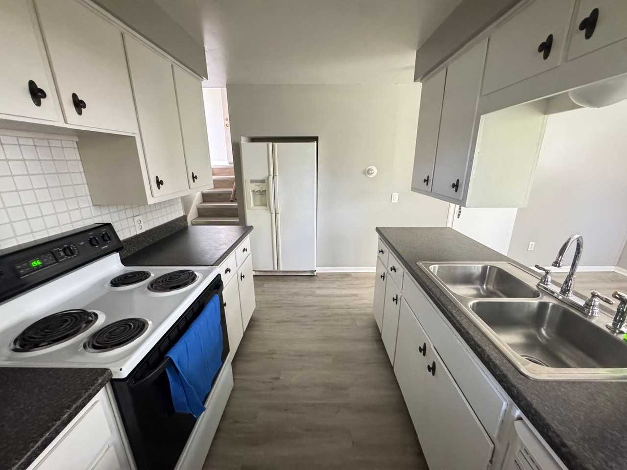 11139 Mountain Ash Ave Nw - Photo 5 of 33