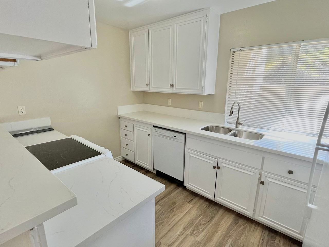 10169 Caminito Jovial - Photo 5 of 22