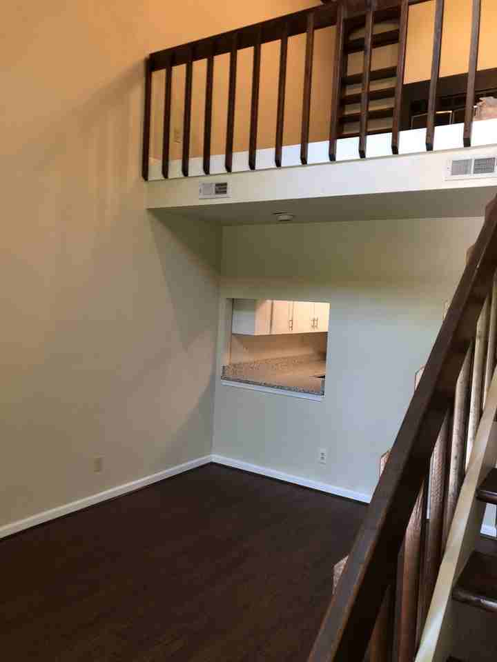 1300 Stockley Gdns - Photo 5 of 15