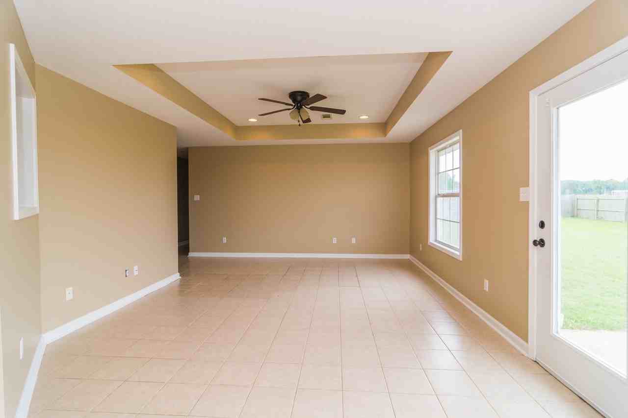 124 County Road 418 - Photo 5 of 30