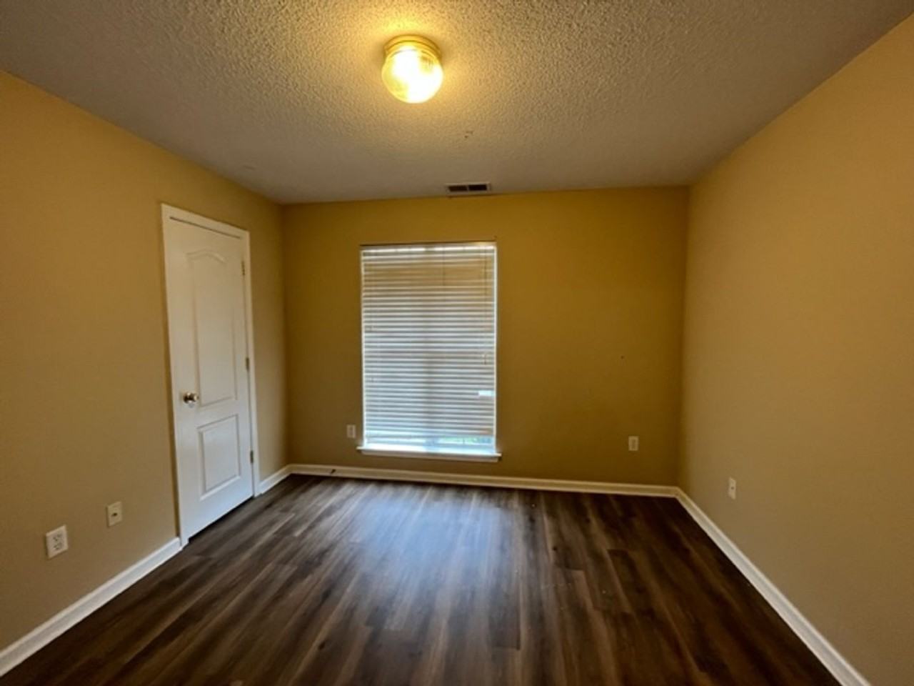 3775 Iron Horse Dr - Photo 6 of 9