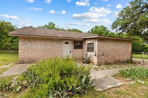 featured image of 9423 Aqua Dr