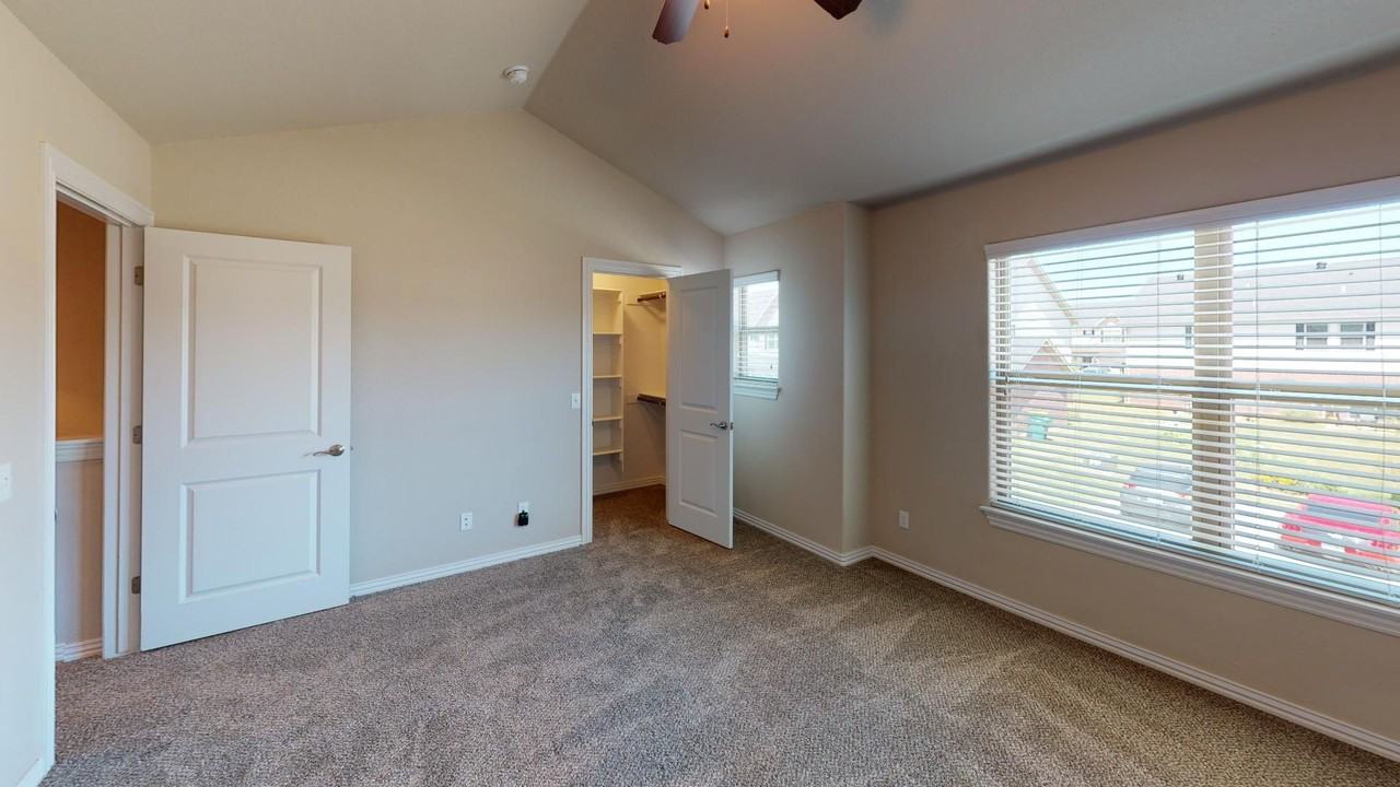 2731 W Shasta Rd - Photo 6 of 11