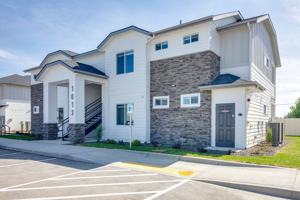 featured image of 1005 Wilford Ln #201