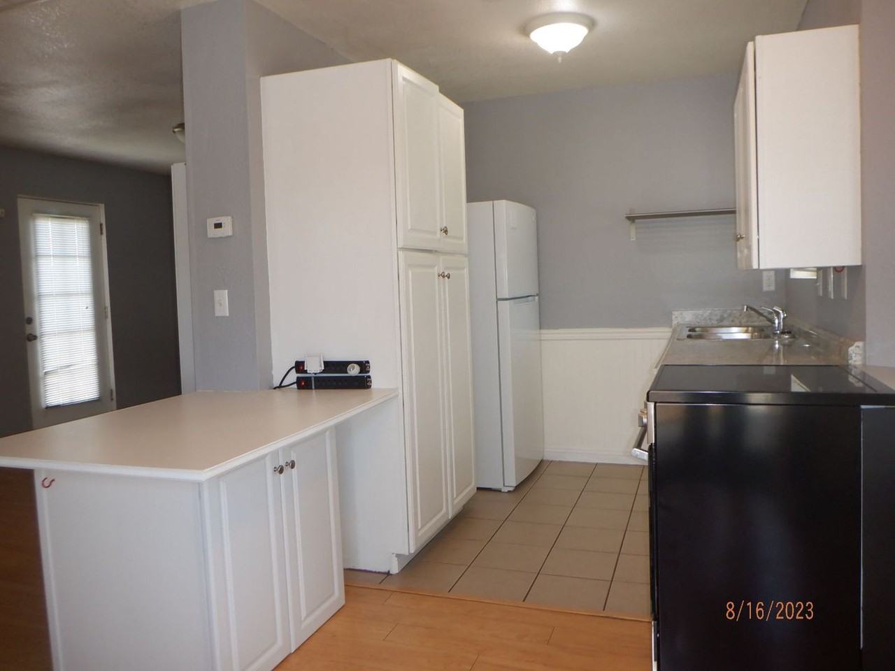 22924 Clover Spring Pl - Photo 4 of 10