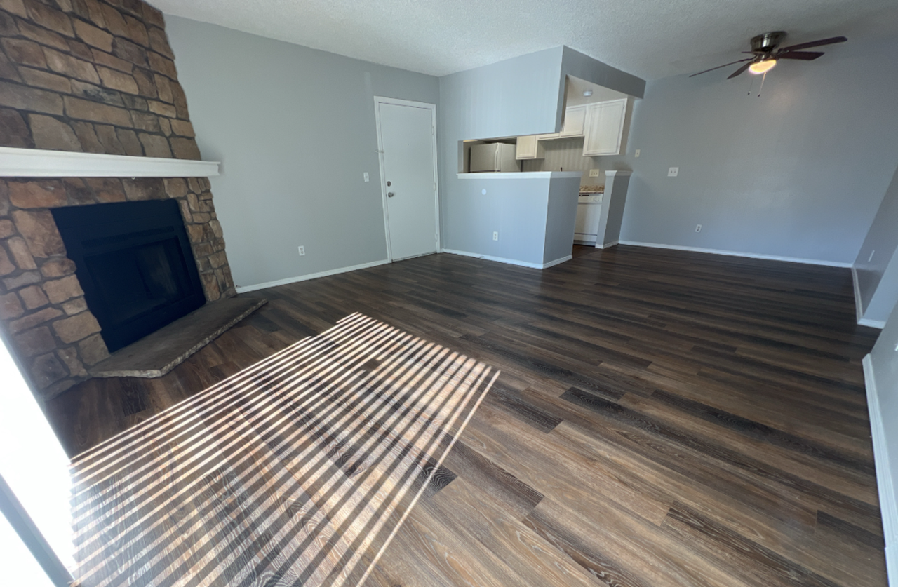 18105 E Ohio Ave #104 - Photo 3 of 19