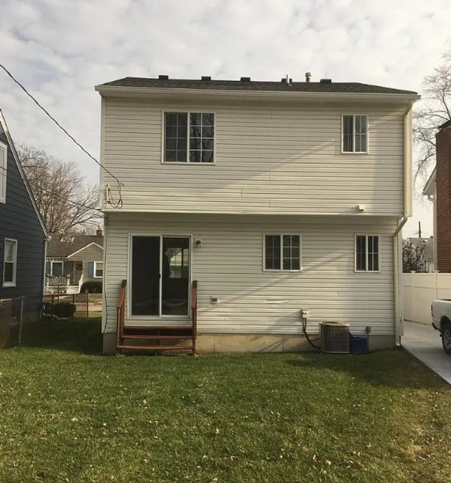 3829 3829 Bacon - Bacon 3829 - Photo 5 of 23