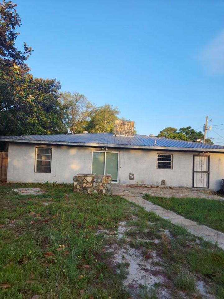 2917 Allison Ave - Photo 4 of 28