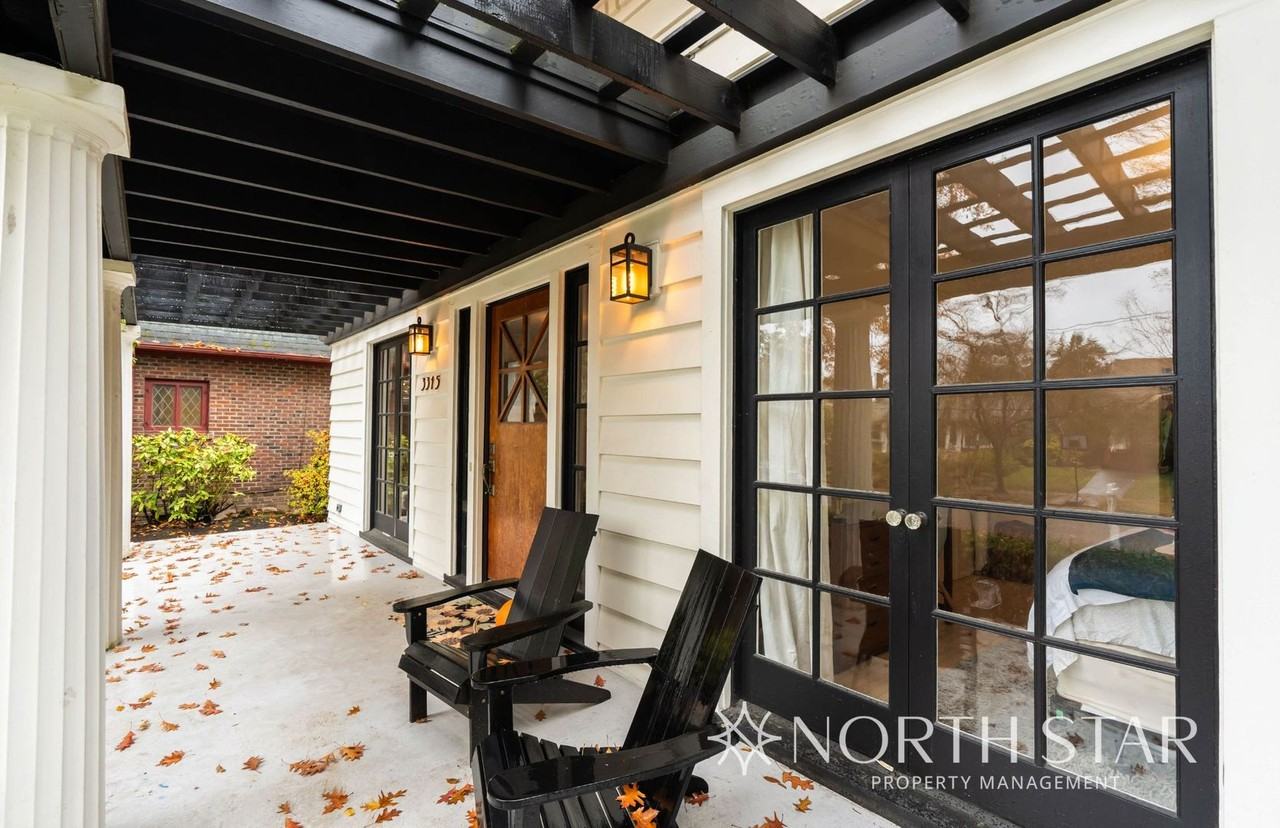 3315 Ne 17th Ave - Photo 2 of 34