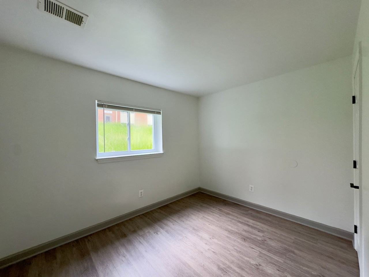 3500 Beech Avenue - Photo 7 of 46