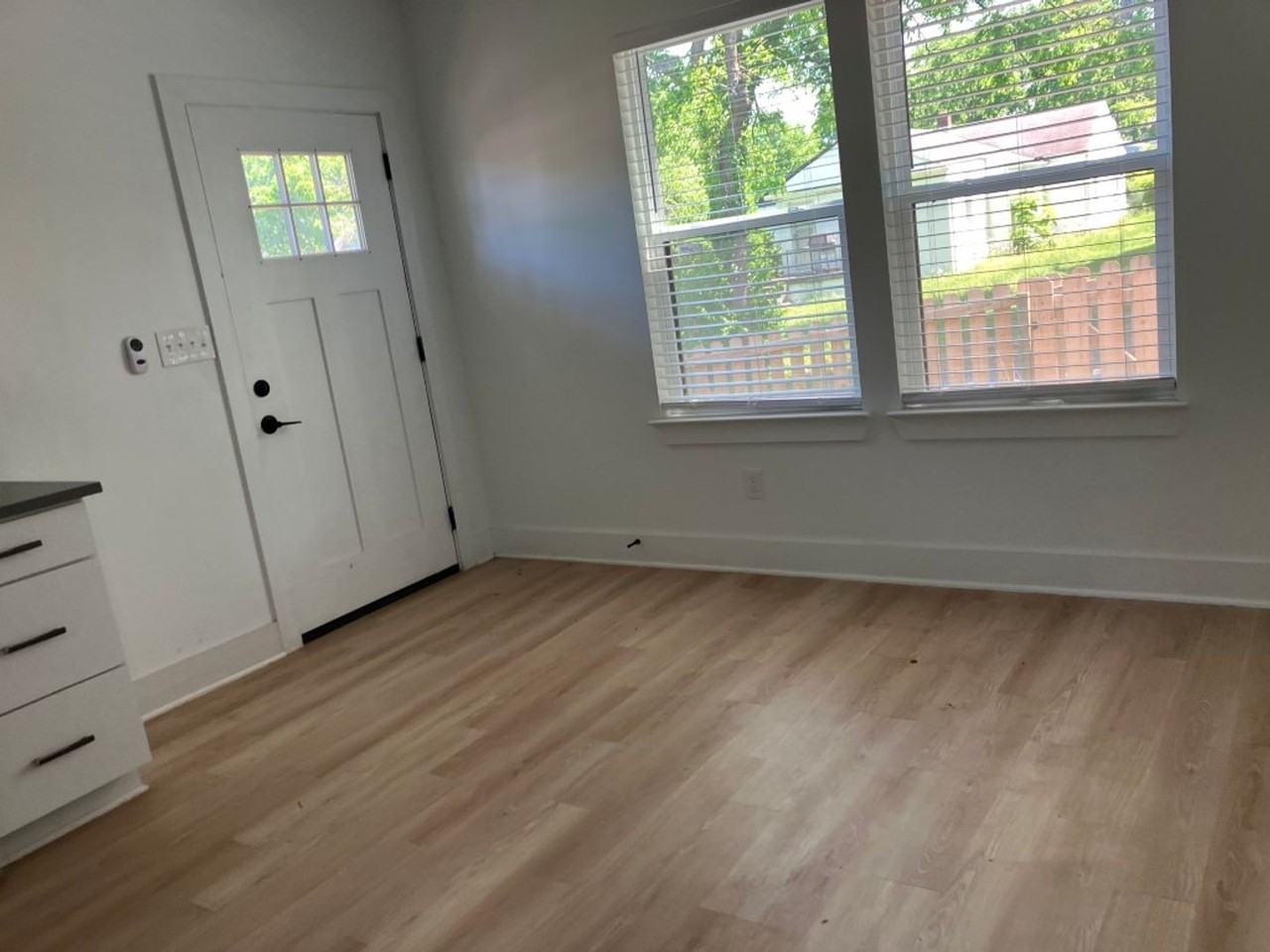 717 N 9th St #B - Photo 5 of 12