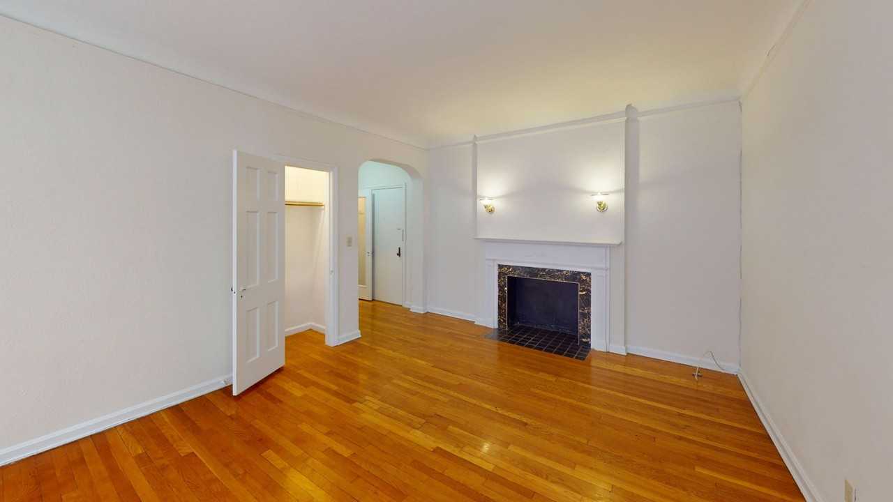 Shaker View Apartments - Photo 7 of 50