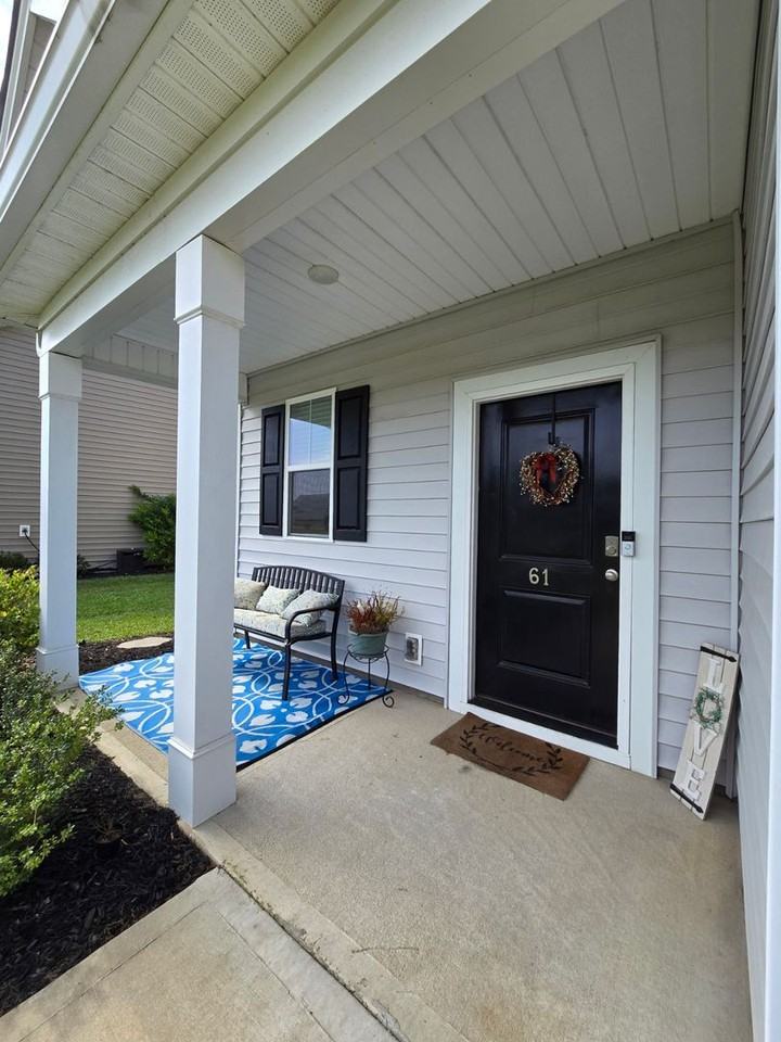 61 Competition Dr - Photo 2 of 41