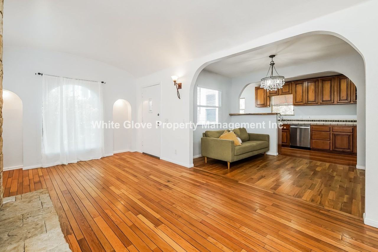 6798 Lewis Ave - Photo 3 of 11