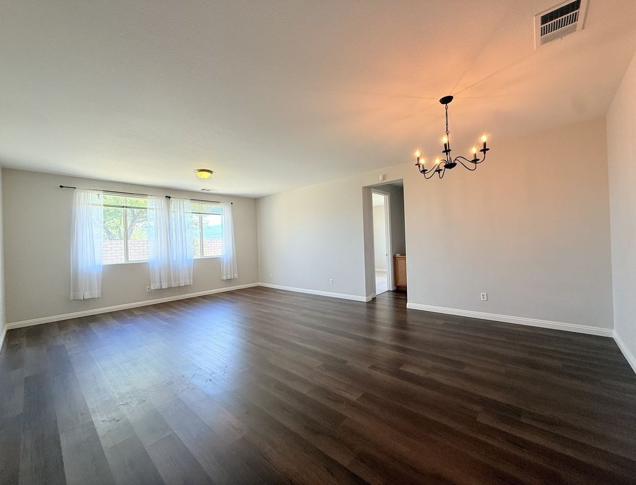 80435 Atherstone Dr - Photo 2 of 32