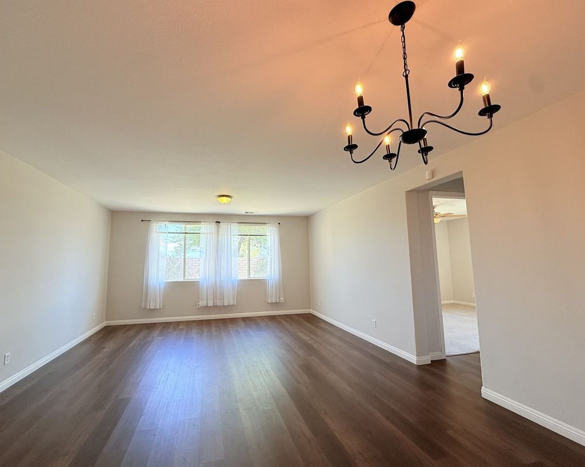 80435 Atherstone Dr - Photo 3 of 32
