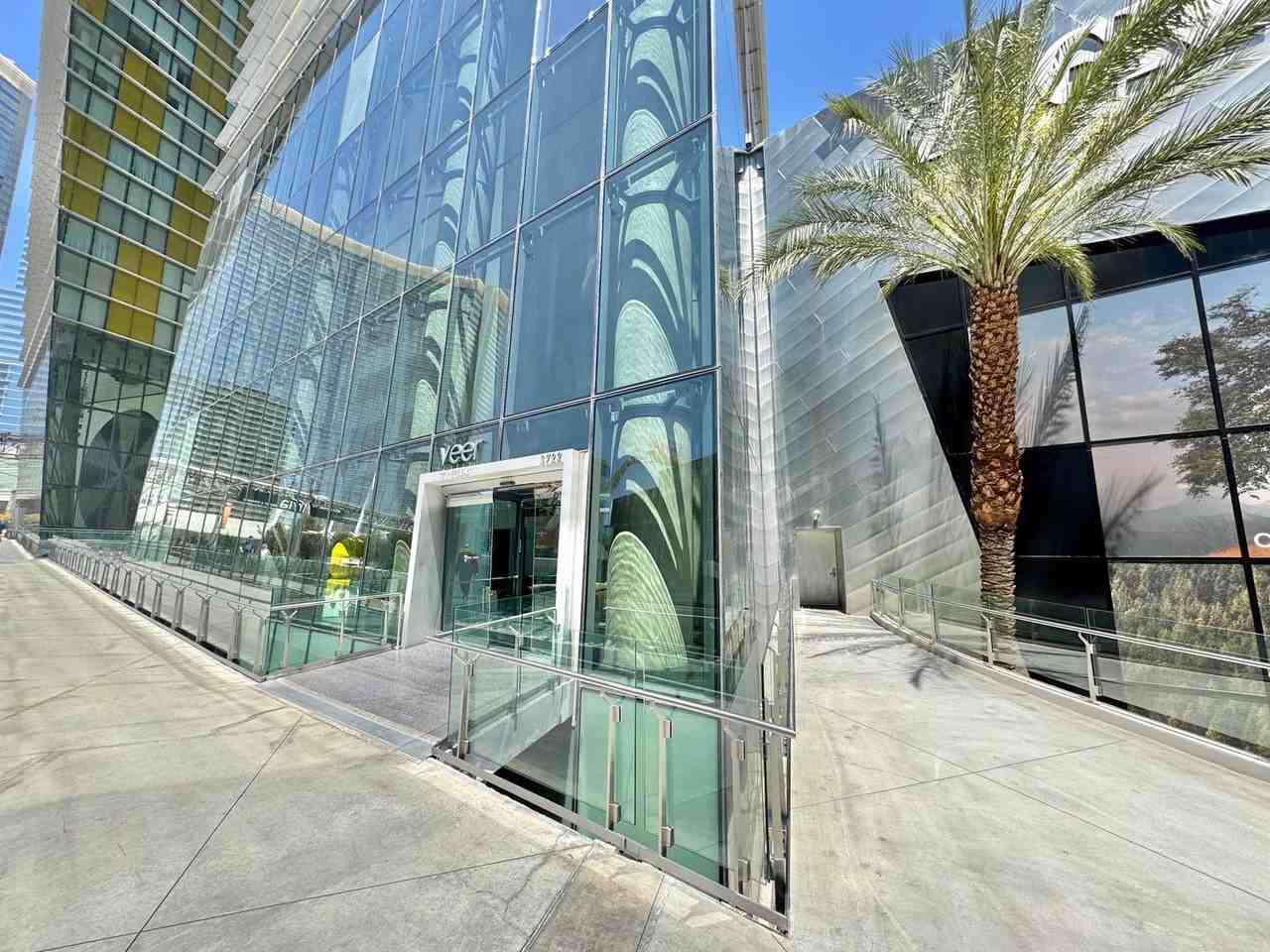 3722 Las Vegas Blvd S #2204