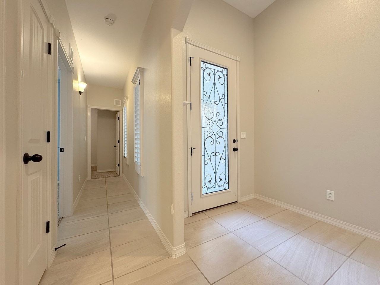 7844 Enchanted View Dr - Photo 4 of 29