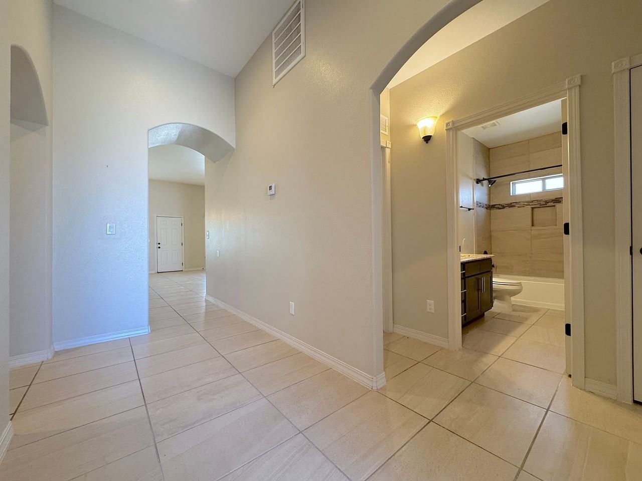 7844 Enchanted View Dr - Photo 5 of 29