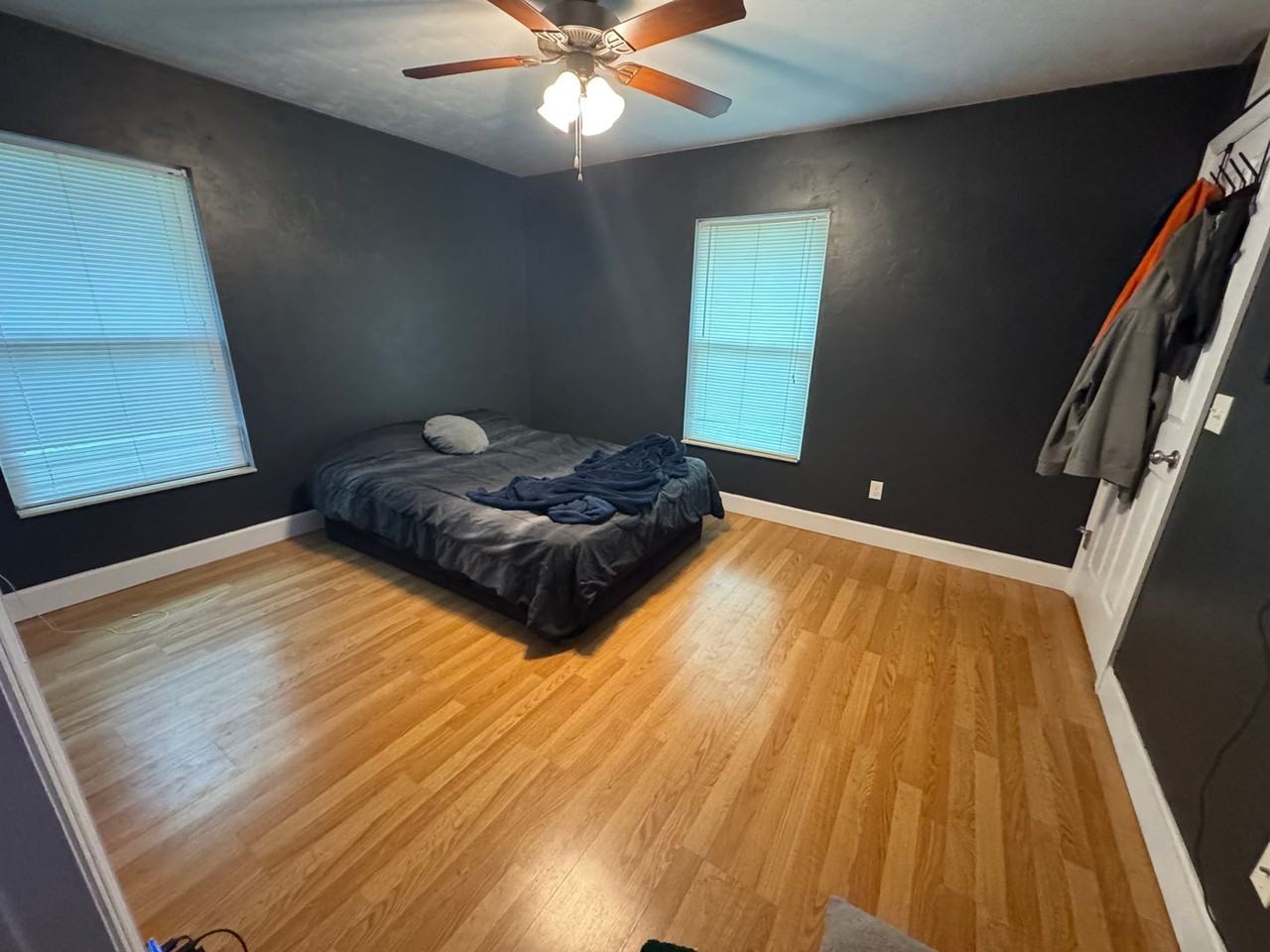 1820 E University Ave - Photo 6 of 13