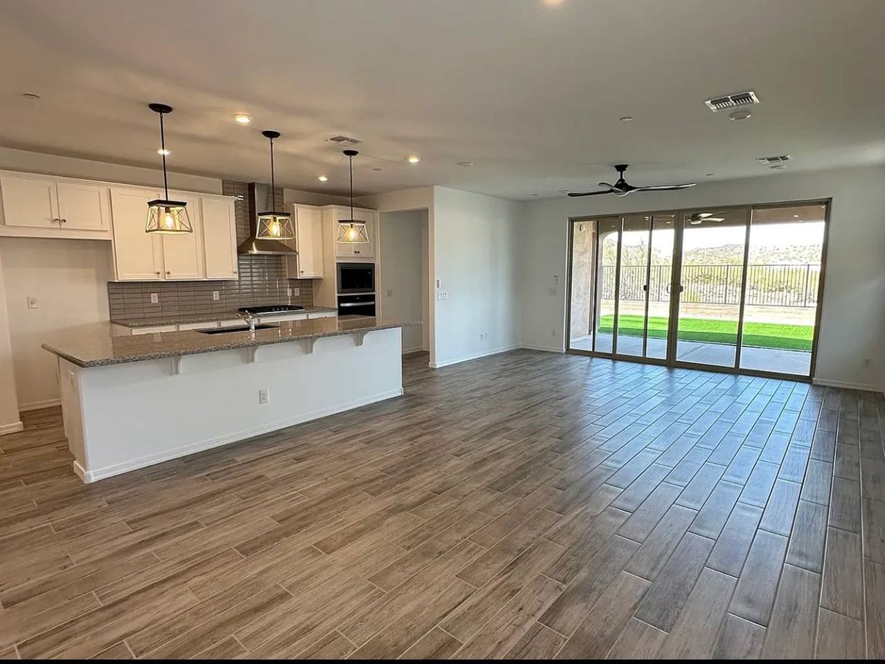 13302 W Eagle Feather Rd - Photo 4 of 13