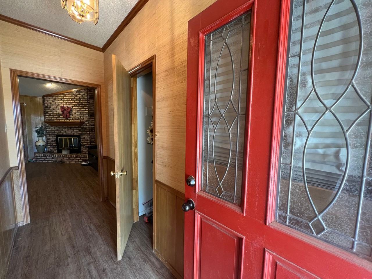 4812 65th St - Photo 5 of 36