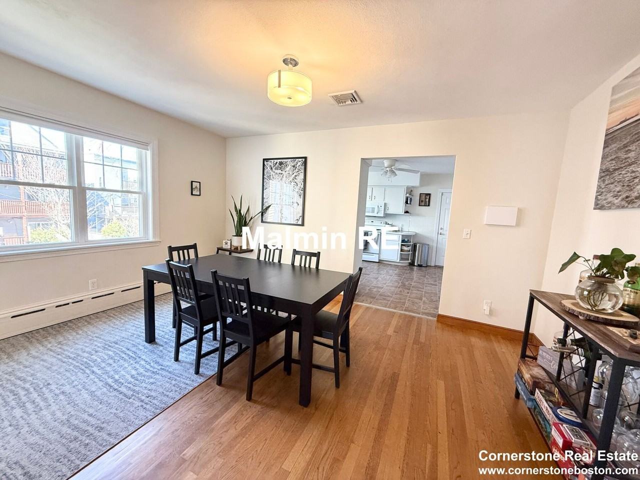 922 East Fourth Street - Photo 3 of 21