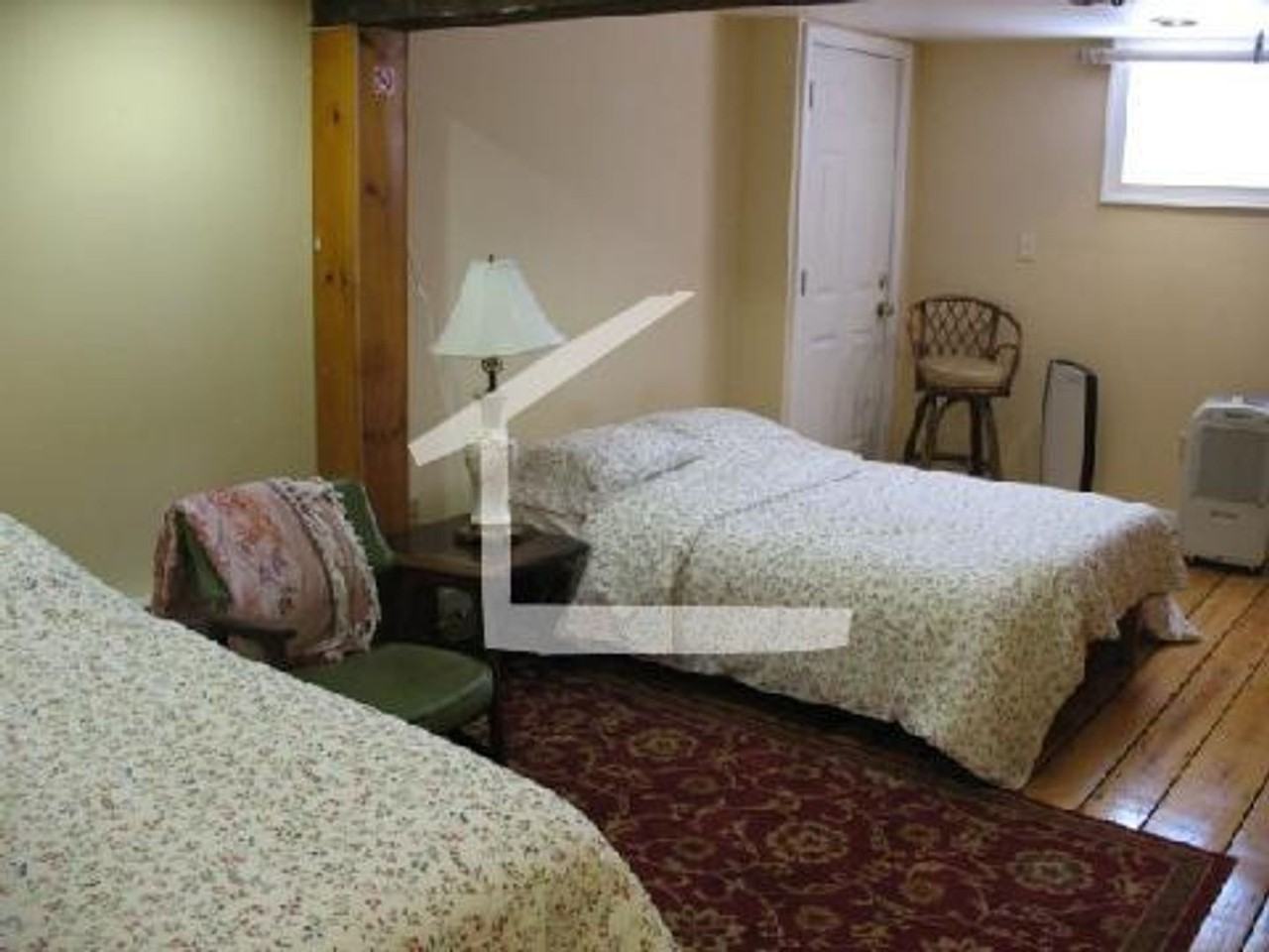 17 Holman St - Photo 4 of 21