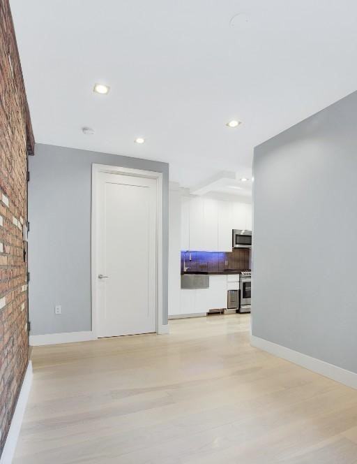 Stanton St #5E1 - Photo 2 of 5