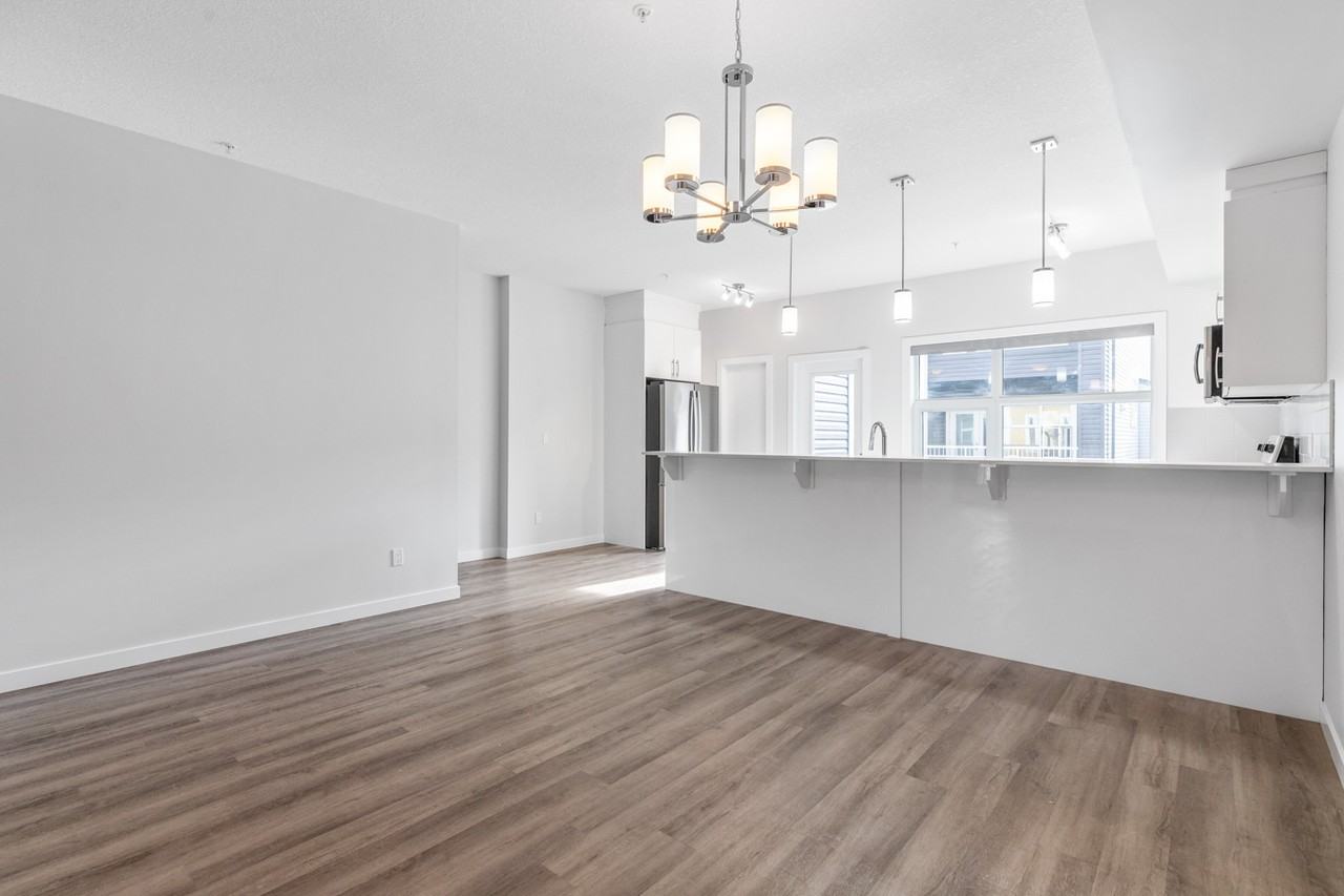 1631 Hammond Crescent NW #03 - Photo 6 of 36