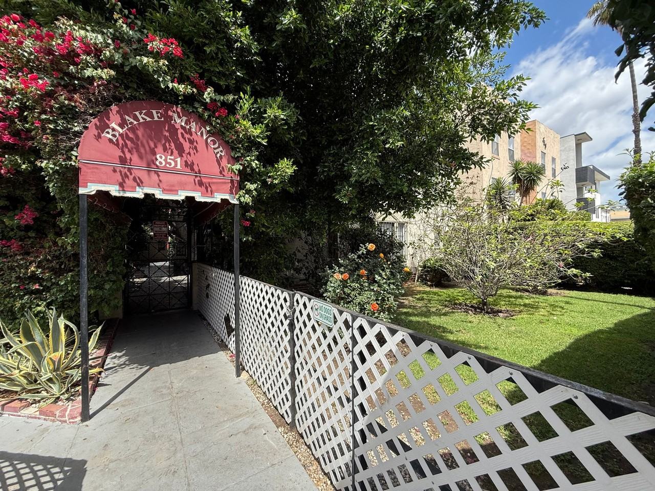 Blake Manor - Photo 6 of 13