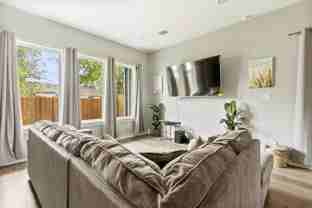 6706 Parker Grove Ln - Photo 1 of 1
