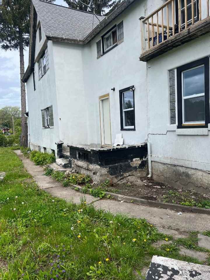 710 N Goodman St - Photo 3 of 3