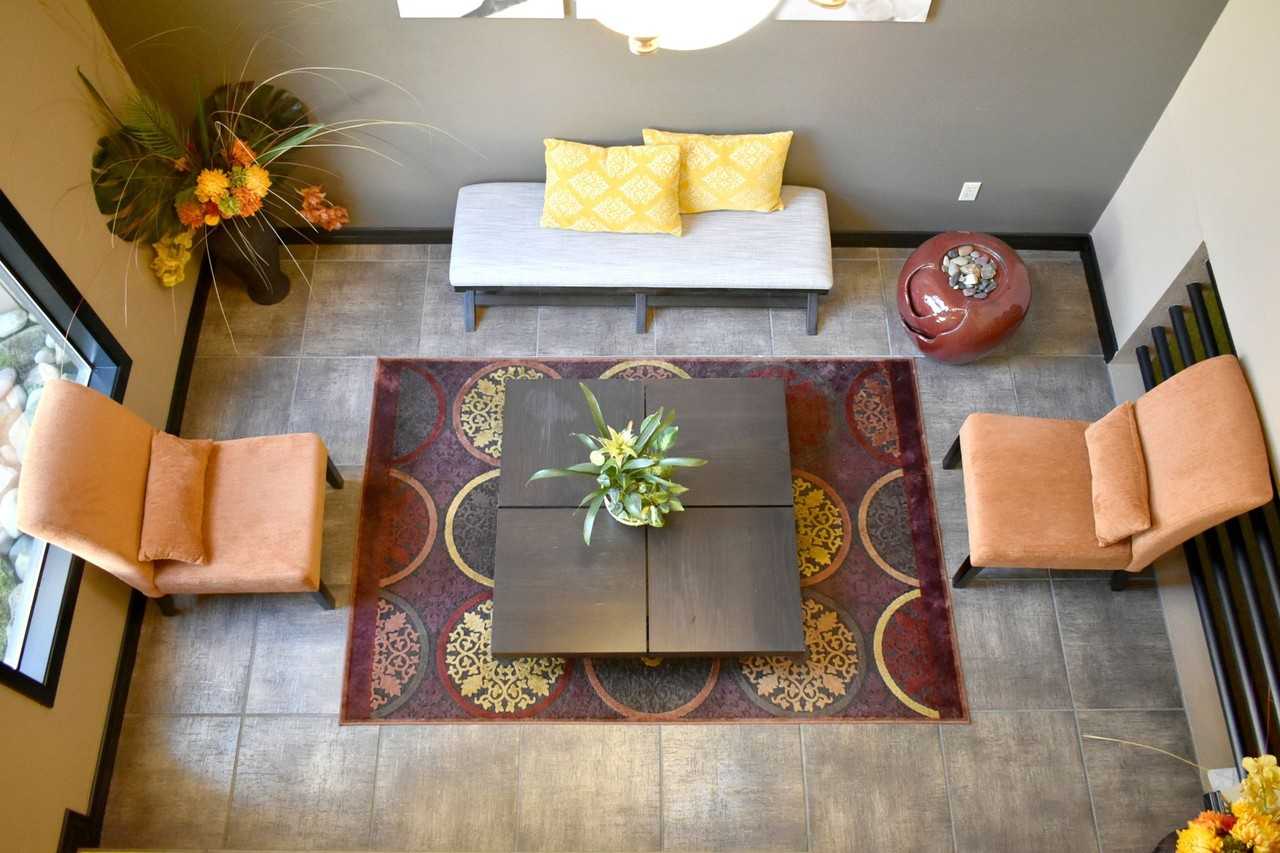 Water's Edge Apartments - Photo 7 of 10