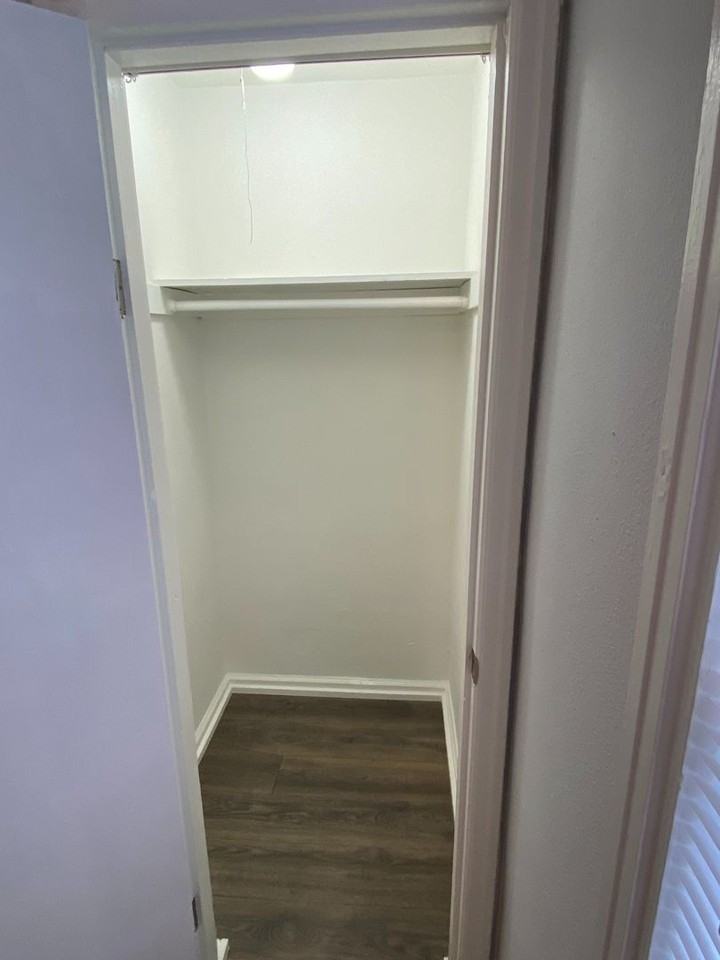 Raymond Apartments - Photo 7 of 33