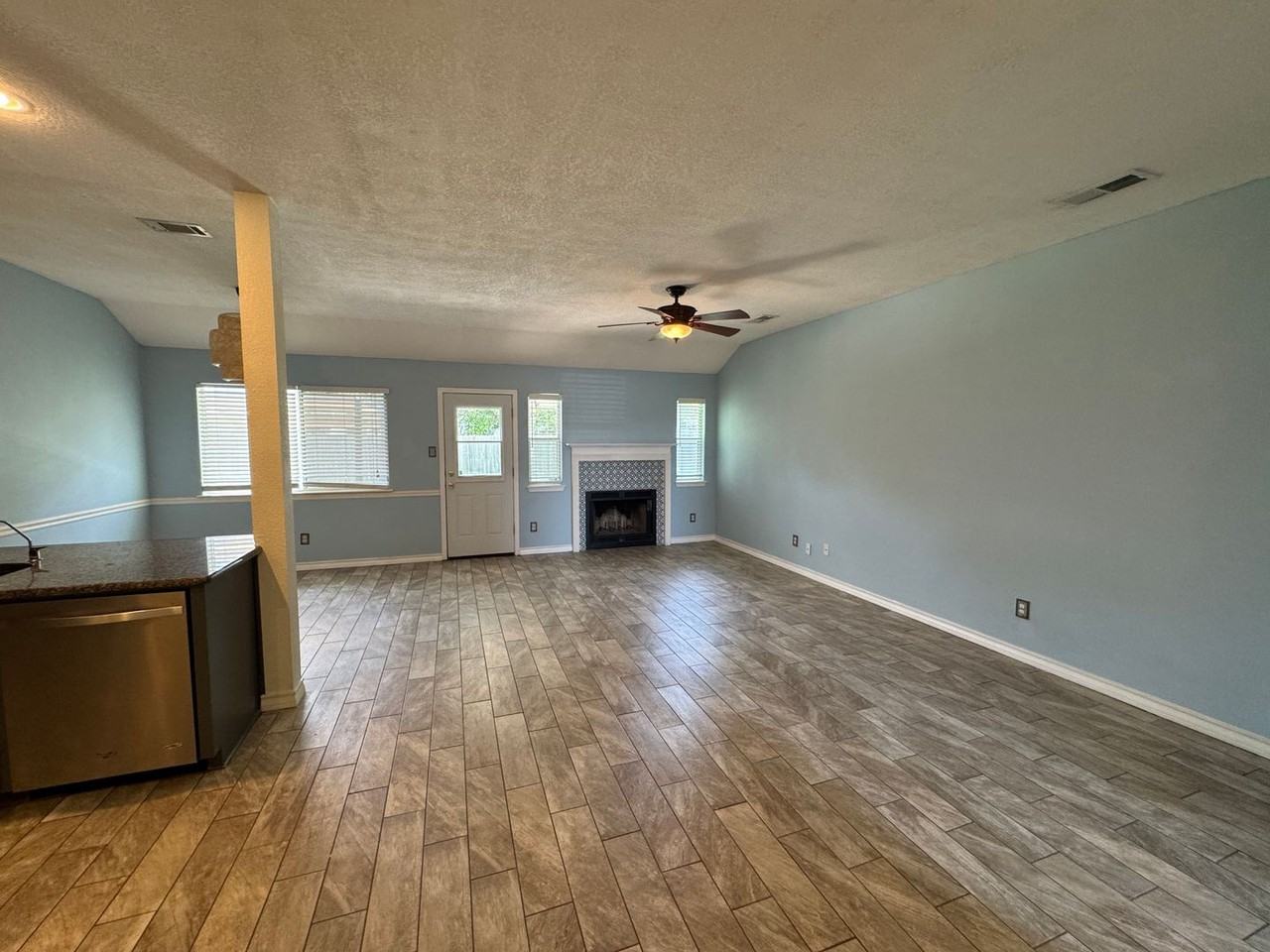 3306 Levy Ln - Photo 2 of 32