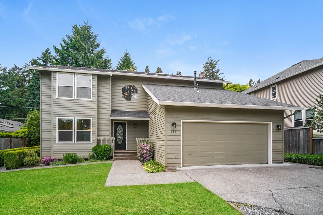 638 6th St - Photo 2 of 17