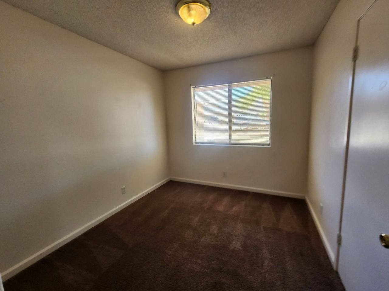 72364 Sunnyvale Dr - Photo 5 of 10