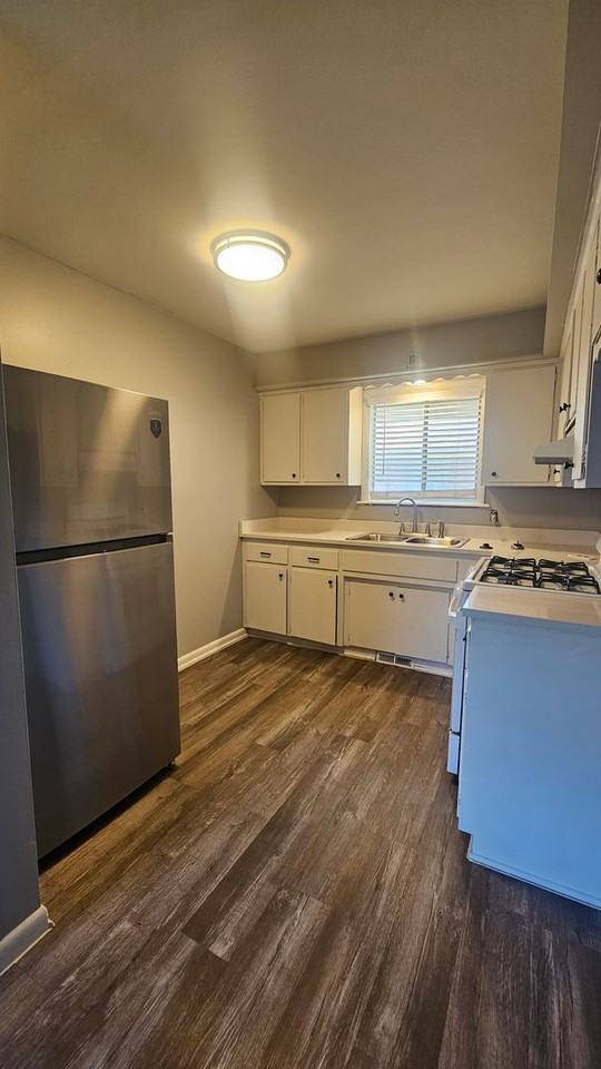 Broadway Apartments in Rose District - Photo 4 of 41