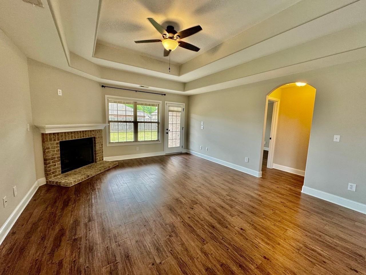 20532 Troy Ln - Photo 5 of 16
