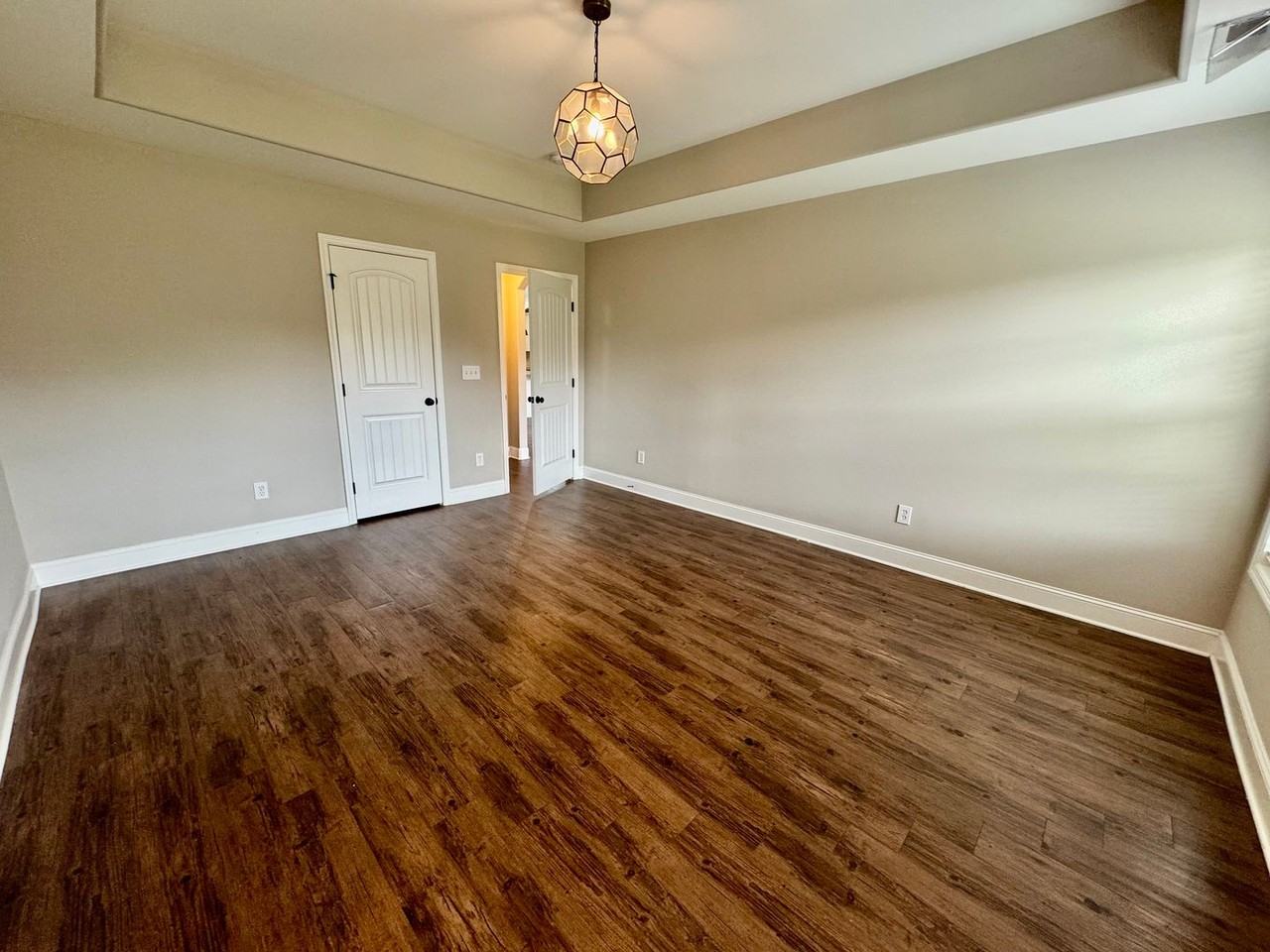 20532 Troy Ln - Photo 7 of 16