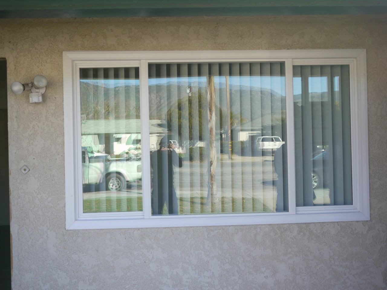 1125 E Marshall Blvd - Photo 3 of 35