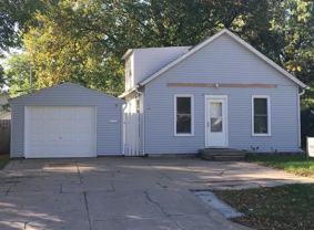 827 W 10th St - Photo 1 of 1
