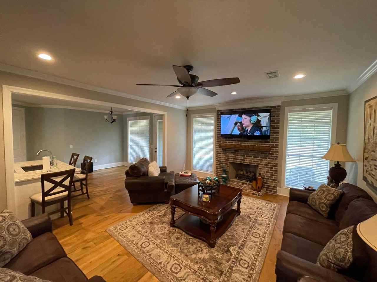 134 Sunflower Rd - Photo 2 of 10