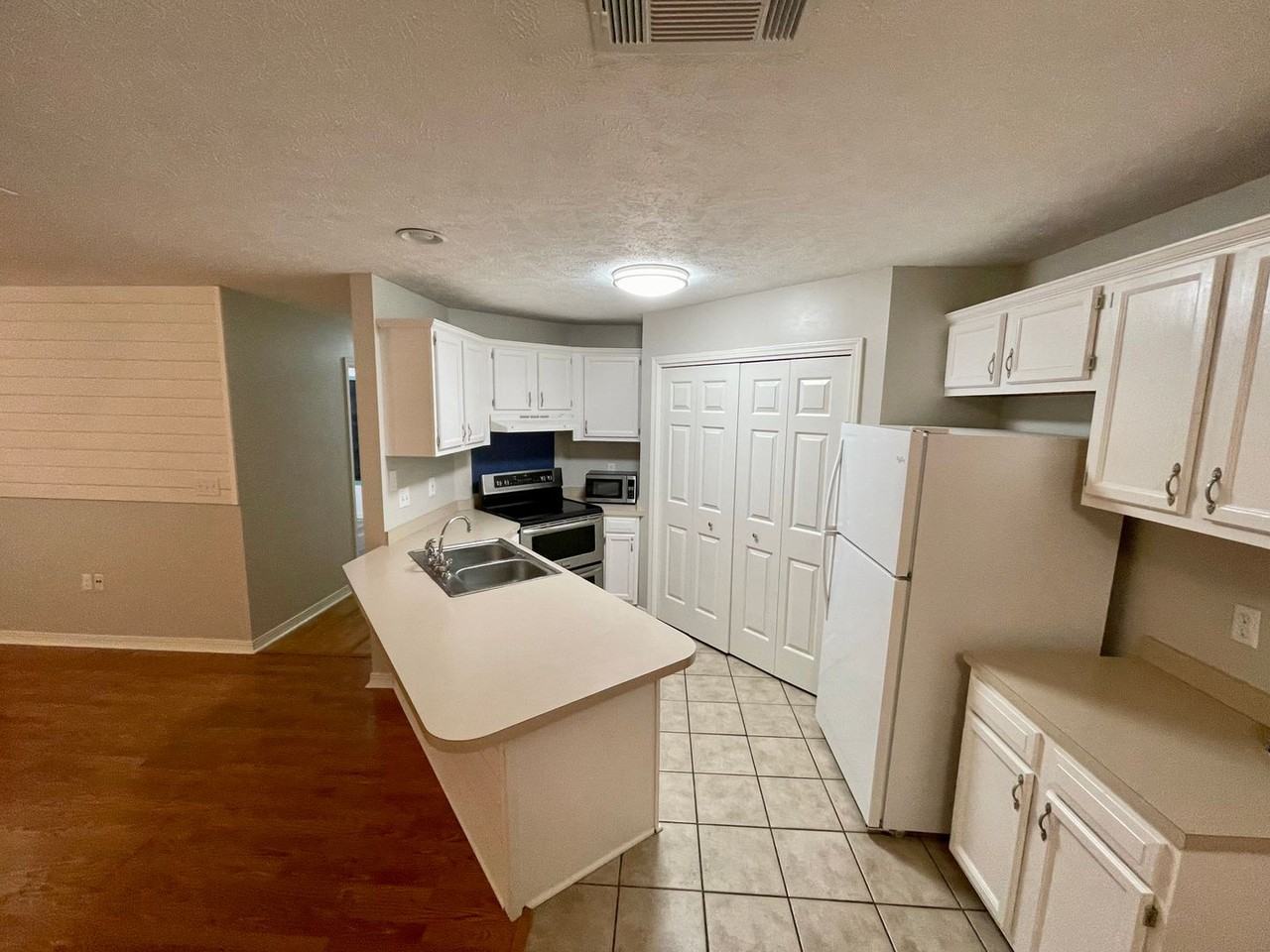 128 Kings Ridge Dr - Photo 7 of 8